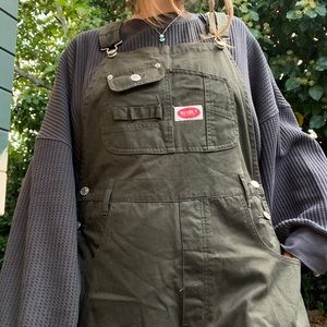 Vintage Revolt Green Overall shorts